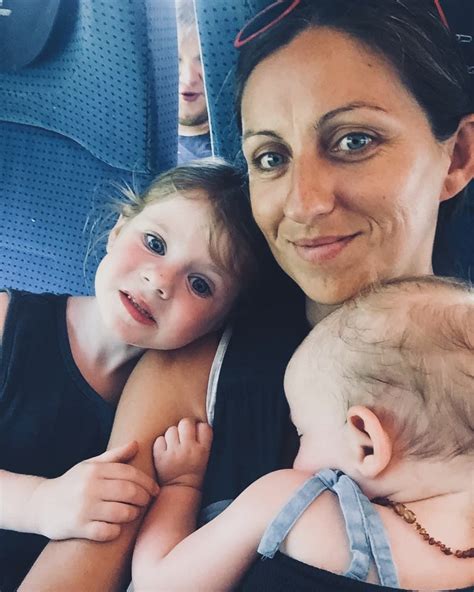 Sylvia - 🌟 Motherhood Mindset Makeover 🌟 Hey Amazing Mums! 👋 Let’s dive