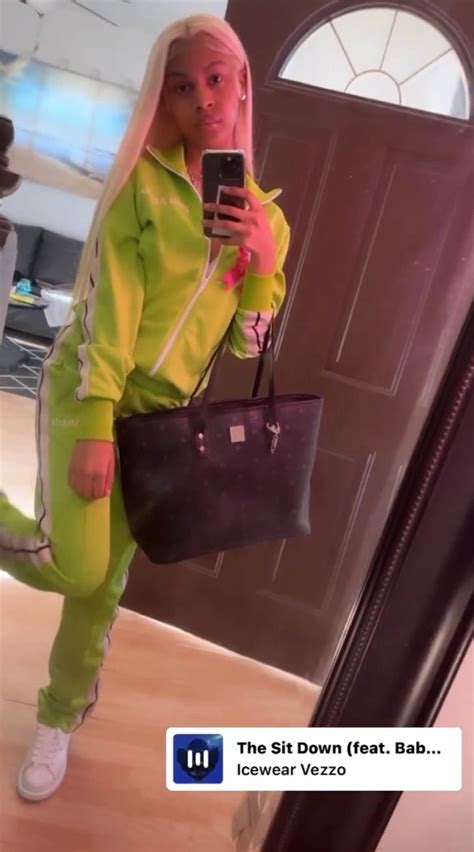Pin by Dior Couture ㊙️💮🖤🤍🧿 on Baddie bae aesthetics | Cute couple ...