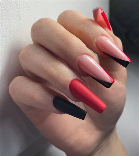 23+ Elegant Red Coffin Nail Designs (2024) - DrExplains