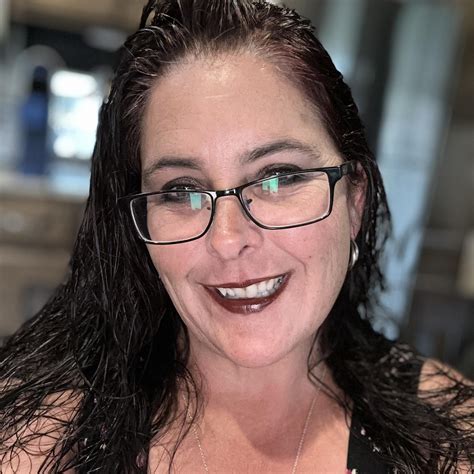 Anna King Real Estate - Halifax, Hants & Lunenburg Counties added a new