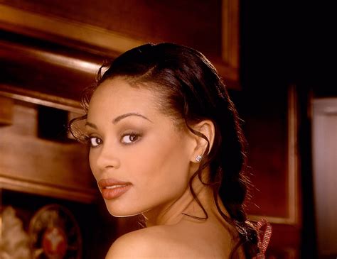 Holly Joan Hart Nude