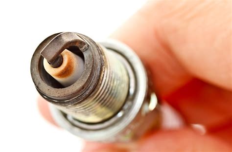 Spark Plug Color | Champion Auto Parts