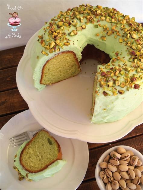 pistachio bundt cake 11