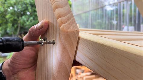 Make a Super Beautiful And Artistic Chair From Old Pine Wood ...