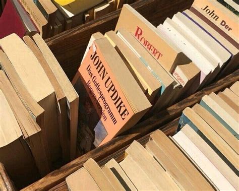 Пин от пользователя Лия на доске идеи | Винтаж книги, Книжные уголки ...