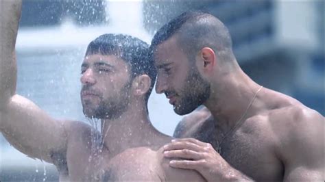 Gay ville com Hot Summer Shower - YouTube