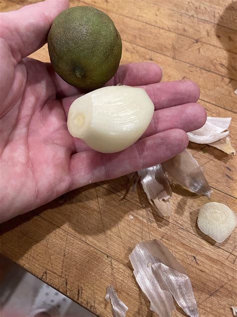 the recipe calls for 1 clove of garlic… I like garlic (lime for