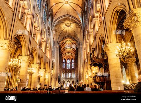 interior notre dame cathedral visite de notre dame de paris jkei