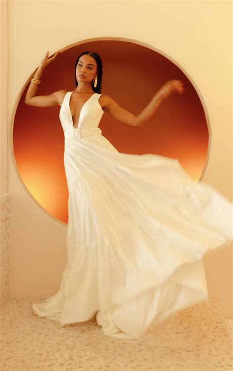 Chic Silk Wedding Dress with Plunging V-Neckline | Kenedy Gown