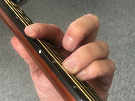 easy f chord for guitar 1