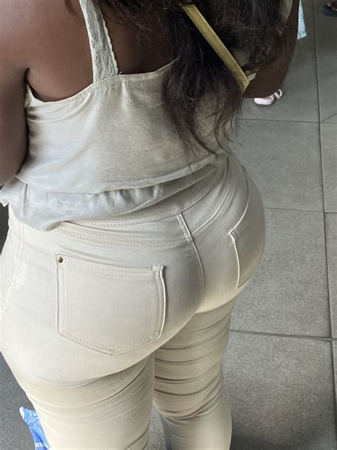 South African Fat ass in tight jeans - Tight Jeans - Forum