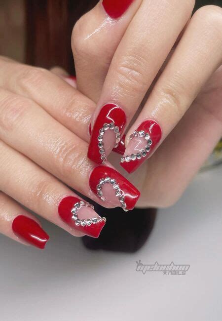 25 Captivating Valentine Nails Ideas to Spread the Love on Valentine’s Day