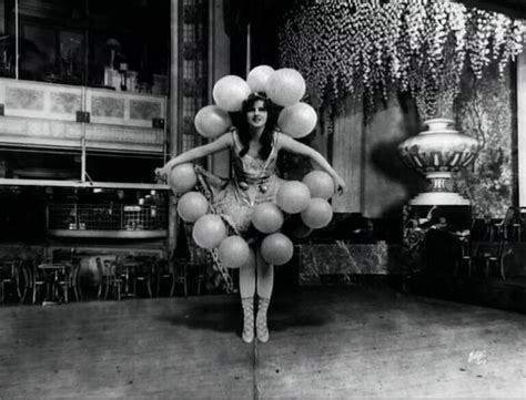 Ziegfeld Follies: The Sexy Broadway Shows Of The Early 20th Century