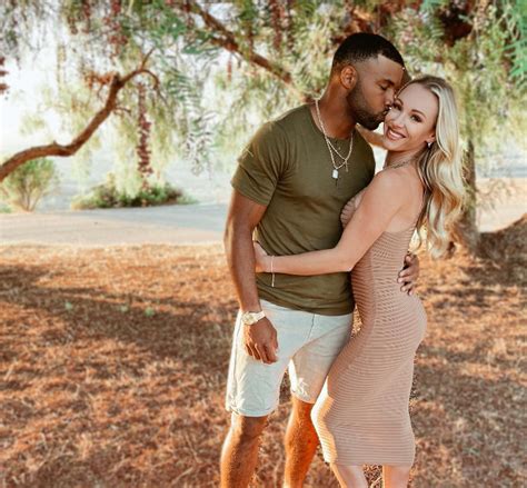 Elise Tate: Golden Tate Wife, Birthday, Net Worth & Kids - Players Bio