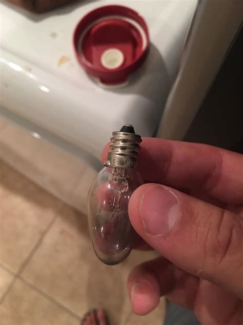 Need help figuring out what kind of Refrigerator lightbulb this is so i