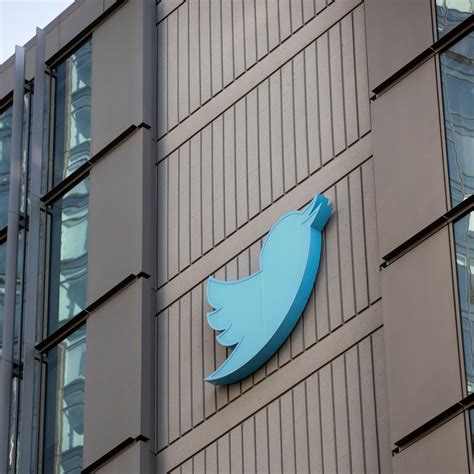 Twitter leak exposes 235 million email addresses from hackers