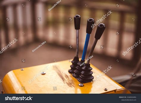 crane switch images stock  vectors shutterstock