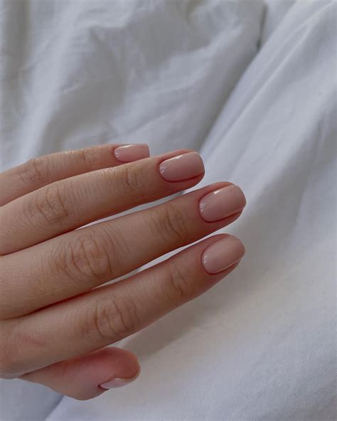 Imagens De Unhas Simples - 6 inspirações de unhas simples que não passam despercebidas - ELLE Brasil