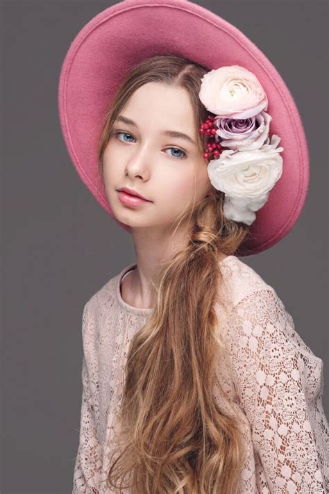 Anastasija-Sizova | Belles images, Beau, Enfant