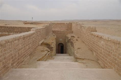 Inside the Tombs of Saqqara - Neatorama