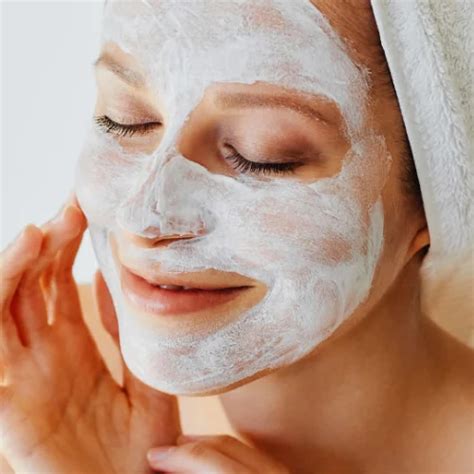 face bleach service face bleaching  india