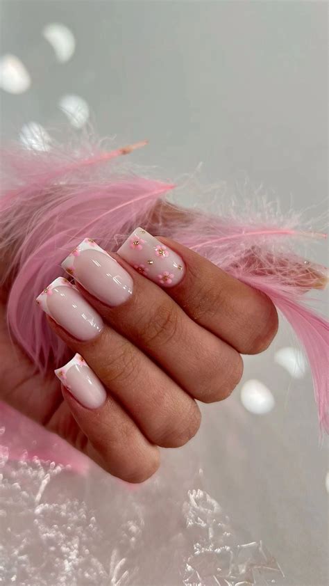 Pin di Araí Soria su Manicura de uñas | Unghie idee, Unghie, Idee per ...