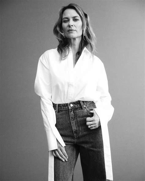 Kat Stewart (@kat_stewy) • Instagram photos and videos