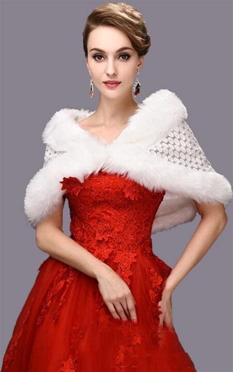 chique stola cape met een modern patroon ivoor bruid bruidsmeid