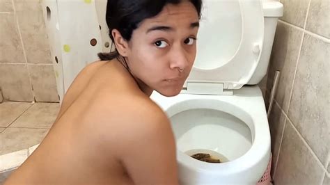 Eating my dirty toilet, after pooing (Special scat porn request from