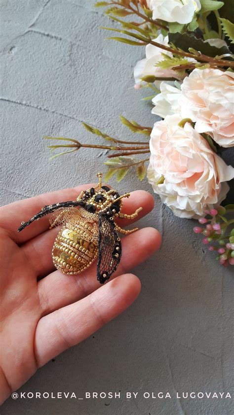 Брошь 3 D/брошь муха/ брошь пчела/ брошь из бисера | Brooches handmade ...