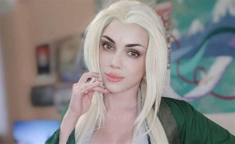 octokuromodel nos presenta  una tsunade muy provocativa