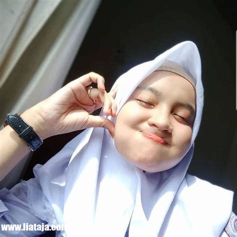 Kumpulan Foto Anak Cewek SMA Cantik dan Cakep | LIAT AJA