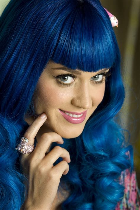 Katy Perry Pictures. Hotness Rating = 9.25/10