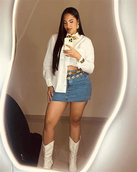 𝐊𝐚𝐫𝐢𝐧𝐚 𝐒𝐚𝐧𝐭𝐚𝐧𝐚 𝐁𝐚𝐫𝐛𝐨𝐬𝐚 | Vocês gostaram mesmo, né? 😁🤍 | Instagram