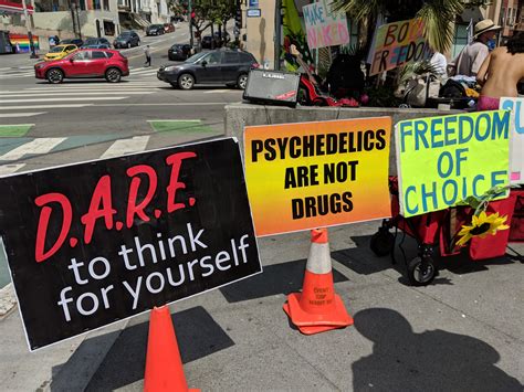Rally To Legalize Psychedelic Medicine / Nude Summer Of Love Parade