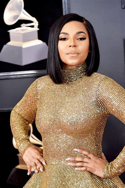 LET’S MAKEUP: Don’t Miss These Stunning Beauty Looks From The 60th