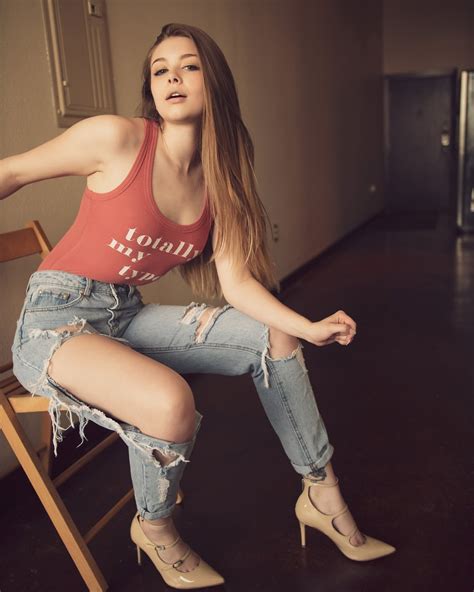 Lana Lea (@thelanalea) • Instagram photos and videos