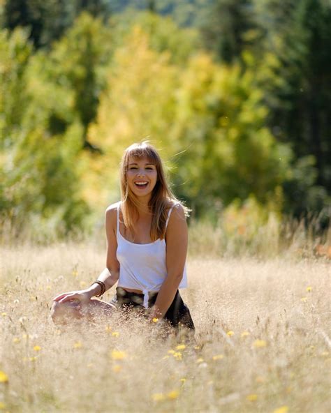 20 des plus importantes vedettes québécoises sur OnlyFans - Page 4 of