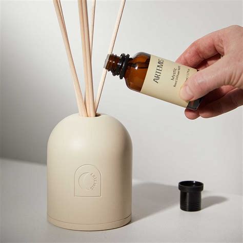 handcrafted ceramic reed diffuser luxah gifts  homewares