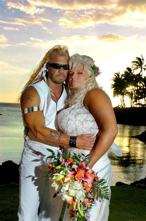 dog  bounty hunter  beth chapman   years