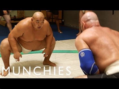 The 10,000 Calorie Sumo Wrestler Diet | PageUpPageDown