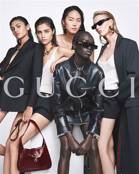 Gucci 发布 Ancora 系列形象大片 | SocialBeta