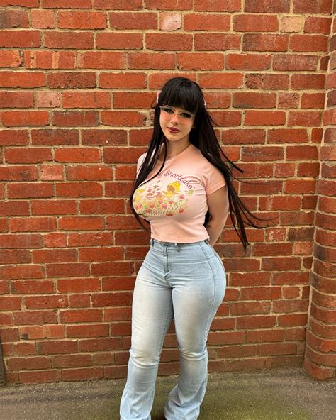 This Lara Rose NSFW Fact Will Shock You! Image 10