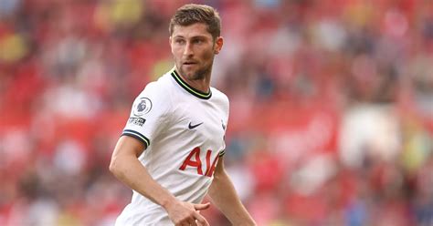 tottenham news youngster signs  long term contract  spurs benefit