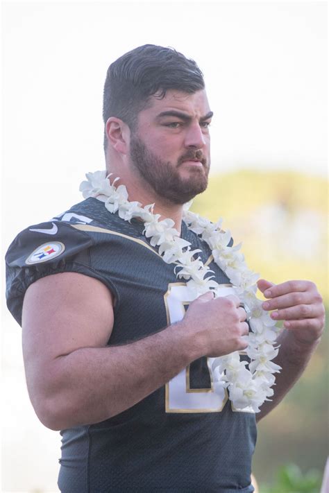 steelers  sign david decastro  extension
