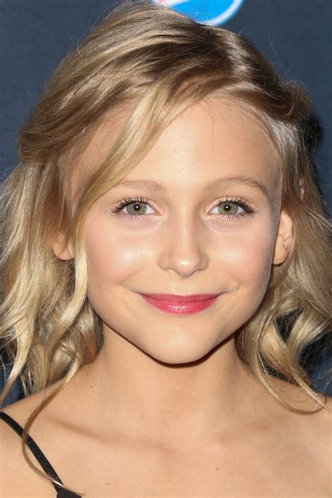 Alyvia Alyn Lind - Profile Images — The Movie Database (TMDB)