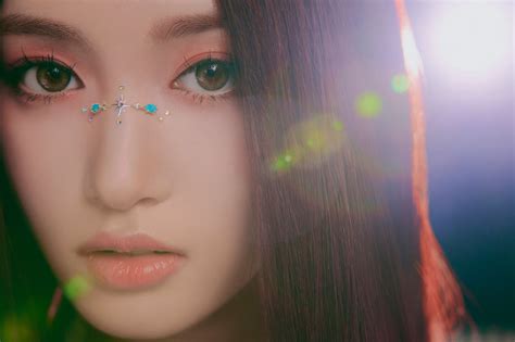 Watch: IVE Makes Bold Transformation In Powerful Comeback MV For "HEYA