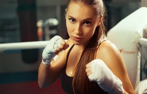 wallpaper girl pose sport  mobile  desktop section sport