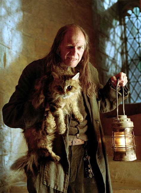 David Bradley as Argus Filch | Harry potter games, Harry potter ...