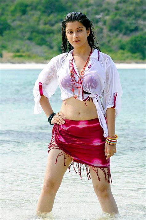 Actress Madhurima in Wet Dress Spicy Photos
